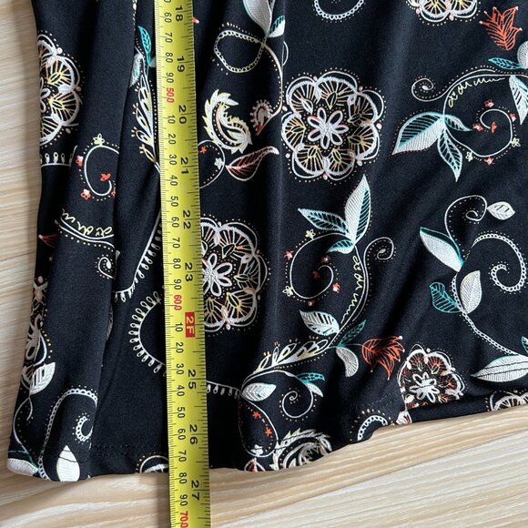 Ashley Blue floral midi A-line skirt lightweight, elastic waist band Size Large - Picture 5 of 6